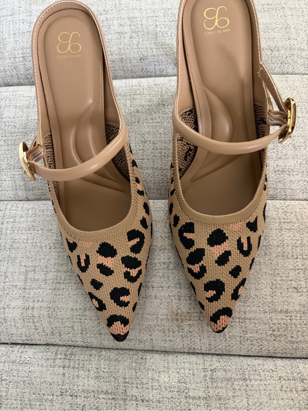 Women's Tan Leopard Pointed Toe..very comfortable brand new